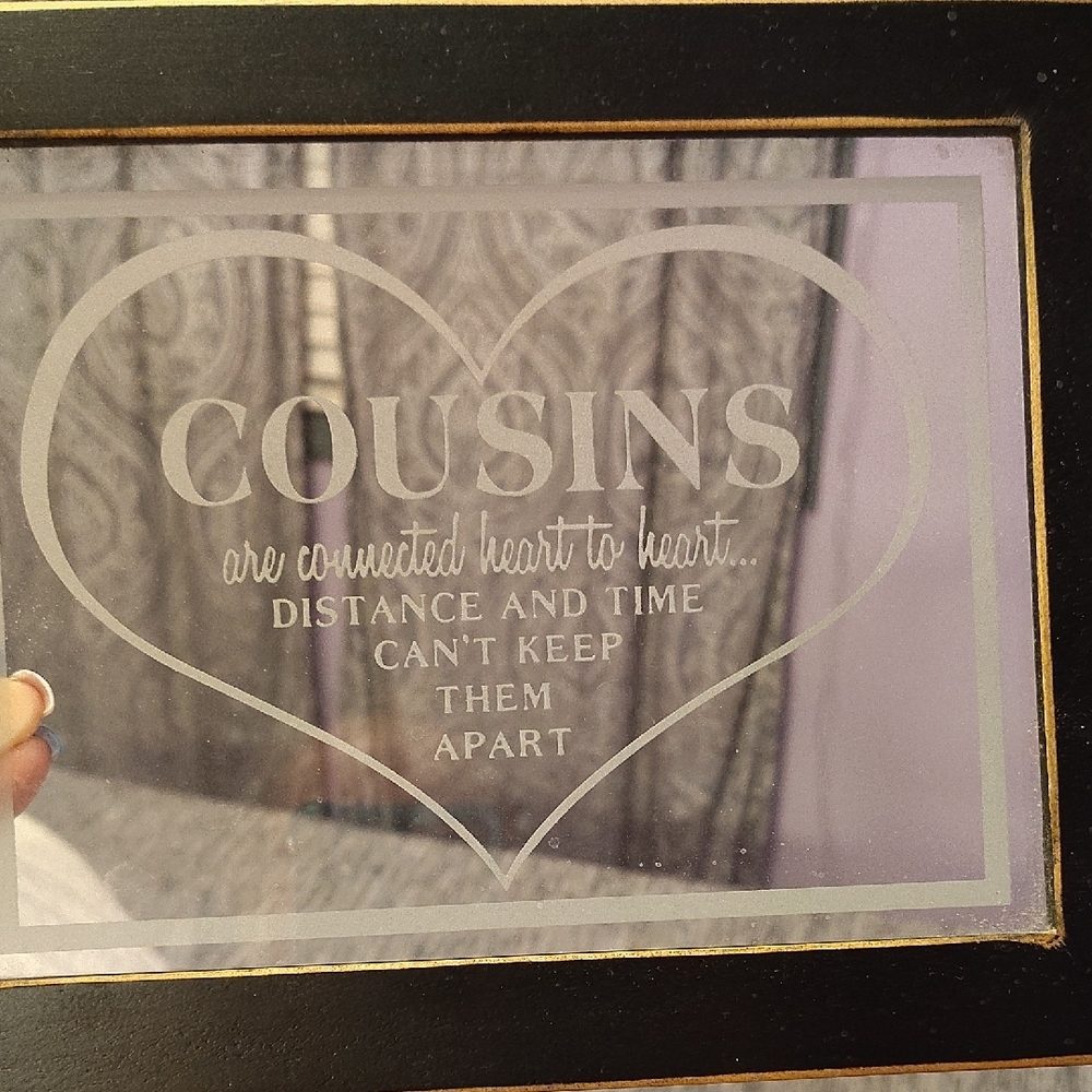 Black Distressed Cousins Heart Frame